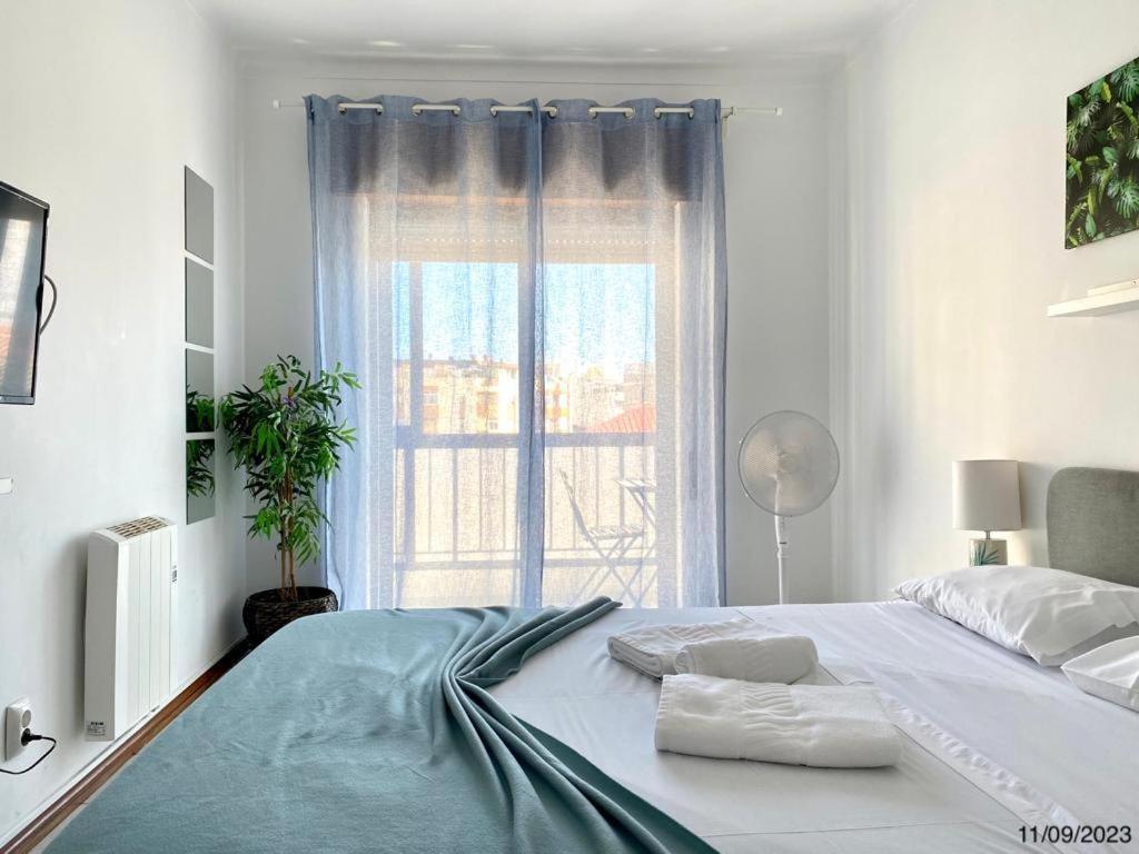 Blife Anya Private Rooms Faro Exterior photo